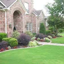 After Fourteen Years Creative Boundaries Is Proud To Announce Our Partnership Wit Texas Landscaping Small Front Yard Landscaping Front Yard Landscaping Design