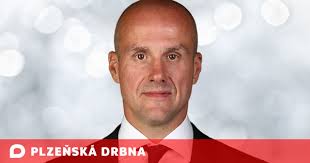 Martin Straka se po téměř 12 letech vrací do nároďáku. Nyní jako asistent  trenéra