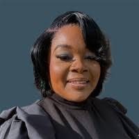 2100+ "Amia -com-vn" profiles