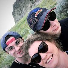 Where to find local stores that sell kids sensory items in Saskatchewan?