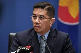 Get more information about azmin ali at straitstimes.com. Netizens Pummel Miti Azmin Over Cims 3 0 Mishaps Malaysia The Vibes