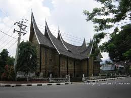 Kabupaten tanah datar merupakan salah satu kabupaten yang berada dalam provinsi sumatera barat, indonesia, dengan ibu kota batusangkar. 10 Objek Wisata Budaya Di Batusangka Tanah Datar Sumatera Barat Firsty Chrysant