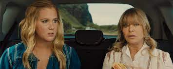 Von traumurlaub kann da keine rede sein. Madelstrip Amy Schumer Und Goldie Hawn Werden Im Deutschen Trailer Liam Neeson Massig Entfuhrt Kino News Filmstarts De