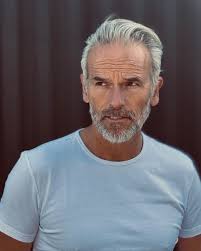 Kidnapping Mr. Heineken (2015)