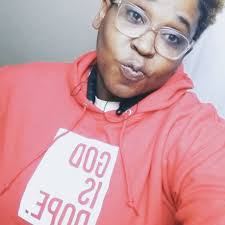 Veda Taylor (@vedayt40)