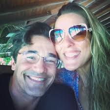 Luciano szafir news, gossip, photos of luciano szafir, biography, luciano szafir girlfriend list luciano szafir is a 51 year old brazilian actor. Luciano Szafir Sera Pai Pela Terceira Vez Diz Jornal Jovem Pan