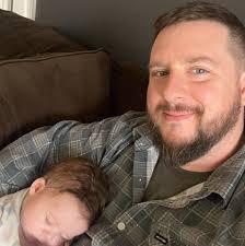 Are there any breeders near Alabama for XXL American Pitbull and Bully  Breeds?