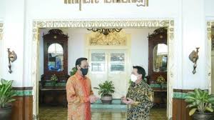 Di era megawati, buruh justru mendapat uu kontroversial (no 13/2013) tentang liberalisasi sistem alih daya dan privatisasi bumn. Selama Masa Integrasi Nasabah Bsi Tak Perlu Khawatir Soal Pelayanan Tribun Jogja