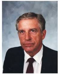 Robert Glenn Machotka 1929-2025 “Professor of Poetry and Trout” Robert  Glenn Machotka, 95, of West Salem, WI, died peacefully