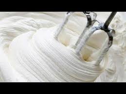 بديل الكريم شانتية وباقل تكلفة بمكونات طبيعية موجوده فى كل بيت لتزين الكيك والحلويات Youtub Coconut Whipped Cream Spiced Whipped Cream Honey Whipped Cream