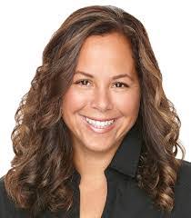 Holly Darrah's Instagram, Twitter & Facebook