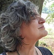 Hello. Need help. I am renovating my kitchen and my stove is a gas stove.  Anyone available to quickly come over and disconnect the gas so that the  stove can be moved