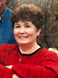 Edith Ross's Instagram, Twitter & Facebook