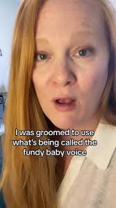 Jason Duggar, 24 posts photos of mystery girl