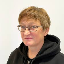 Congratulations to Amanda Ralph, the winner of the Westmeath Artists Award  2024! Amanda Ralph's work addresses themes of human vulnerability,  marginalisation, and the power dynamics surrounding life and death. Her  practice often