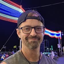 David Luckett (@dtttaa)