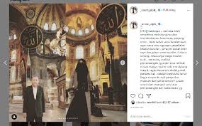 Pasalnya, pemilik nama lengkap pipik dian irawati itu dikabarkan telah menikah siri dengan sunu eks matta. Hagia Sophia Becomes A Mosque Umi Pipik Sets Her Photo With Erdogan