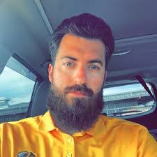 Dakota Armstrong's Instagram, Twitter & Facebook