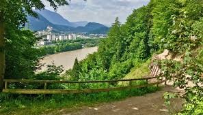 In rosenheim umsteigemöglichkeiten aus und nach richtung salzburg, holzkirchen, mühldorf (aufzüge vorhanden). Innrunde Kiefersfelden Kufstein Rundweg Chiemsee Alpenland Tourismus