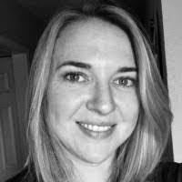 Stacy Lindell's Instagram, Twitter & Facebook