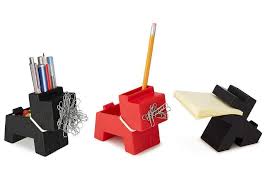 75 Good Inexpensive Gifts For Coworkers Cubicle Decor Gifts For Coworkers Desk Accessories Office