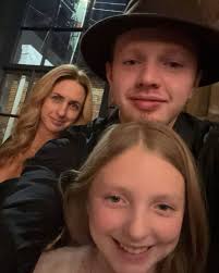 aiden bell (@aidenrbell) • Instagram photos and videos