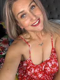 My name is Stacy , I live near you. Will you accept me? 💚📍