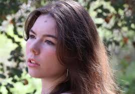 Shelby Sanborn's Instagram, Twitter & Facebook