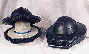 Amazon Com Campaign Hat Case Hat Trap Protective Case Clothing