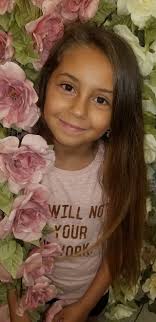 We want *all* the fabulous faux floral #SpottedAtMichaels! 📷 Just Destiny  Mag http://spr.ly/6008DSLfj