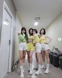 근황부터 재미있는 에피소드까지 놓치지 마세요! ë¸Œë ˆì´ë¸Œê±¸ìŠ¤ ì†Œê° ì „ì„±ê¸° ì´ì œ ì‹œìž' ìš°ë¦¬ ë˜ 1ìœ„ ì´ìŠˆ ì—°ì˜ˆ ê¸°ì‚¬ë³¸ë¬¸ êµ­ì œë‰´ìŠ¤