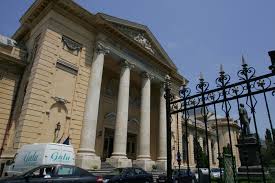 Maybe you would like to learn more about one of these? Scandal La Facultatea De MedicinÄƒ Si Farmacie Carol Davila Pe Fond De DramÄƒ In Sistemul Medical Romanesc Epoch Times Romania