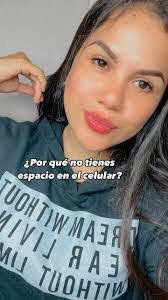 Ninoshka Cruz's Instagram, Twitter & Facebook