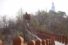 ผลการค้นหารูปภาพสำหรับ วนอุทยานเขาสวาย จ.สุรินทร์