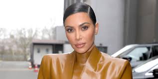 The beginning of the new year comes kim kardashian's lighter brown hair! Kim Kardashian Looks Incredible With Her New Light Brown Hair