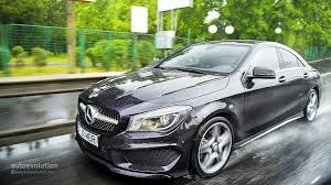 Mercedes Benz Cla Driving In The Wet Photo 35 50 Benz Mercedes Mercedes Benz