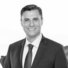 Manisa Büyükşehir Belediye Başkanımız Sayın Ferdi Zeyrek'in vefatını derin  bir üzüntüyle öğrendim. Kıymetli başkanımıza Allah'tan rahmet, ailesine,  sevenlerine ve Manisa halkına başsağlığı diliyorum. Mekânı cennet olsun.