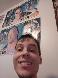 Hiya fellow geek's. Thank you for excepting me into your group. My name is  Michael. I'm 35, I work in a IT department that handles 7 locations all  around the metro area