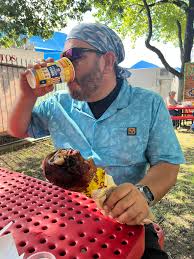 They say that the first step is admitting the problem, so here it goes…My  name is Erin and I am dating a turkey leg eater.