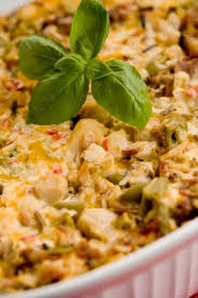 This cheesy chicken noodle casserole recipe from paula deen is a popular comfort food and potluck dish. Dpybmwekwkjlbm