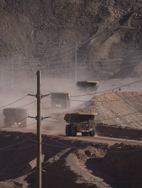 Arizona's copper mining industry: The workers, community and tools