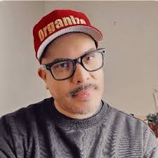 Iris Maria Chávez (@imchav)