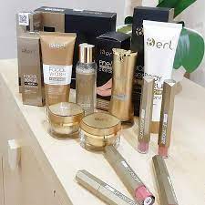 Stress nak pilih skin care sebab kulit anda jenis sensitif? Kosmetik B Erl Halal B Erl Serum B Erl Bandung B Erl Kosmetik Review B Erl Cosmetics Testimoni B Erl Cosmetic Reseller Skincare Terbaik Skincare Remaja Skin Care Routine Skin Care Products