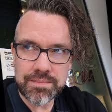 Bryce Diamond's Instagram, Twitter & Facebook