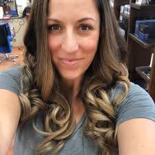 RENEE'S UPTOWN SALON