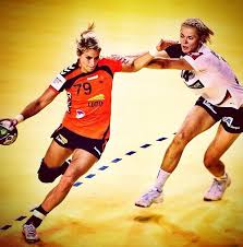 Estavana polman statistics, career statistics and video highlights may be available on sofascore for estavana polman previous match for team esbjerg was against metz handball in champions. Handbal Nederland Auf Twitter Klik Hier Voor Een Heel Gaaf Filmpje Van Onze Estavana Polman Http T Co 0h3dhjljya Oranje Handbal Http T Co Ubodevtz3f