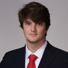 Gen Z Pivots from Accounting, Pursues Creative Freedom and Entrepreneurship 