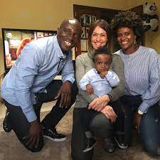 Veuillez ne pas tenter de la modifier à moins d'être certain de bien comprendre sa conception. Sem Maquilhagem Fatima Lopes Festeja Aniversario Do Filho De Francis Obikwelu Famashow
