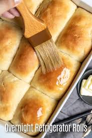 This Quick And Easy Recipe For Overnight Refrigerator Yeast Rolls Makes Soft Fluffy Yeast Rolls That A In 2020 Yeast Rolls Homemade Yeast Rolls Bread Recipes Homemade