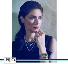 Anna Valle Interpreta Fope Miss Italia Nel 1995 E Attrice Di Successo Anna Valle Ha Raggiunto Negli Anni Grande Popolarita Grazie A Bellezza Celebrita Attrice